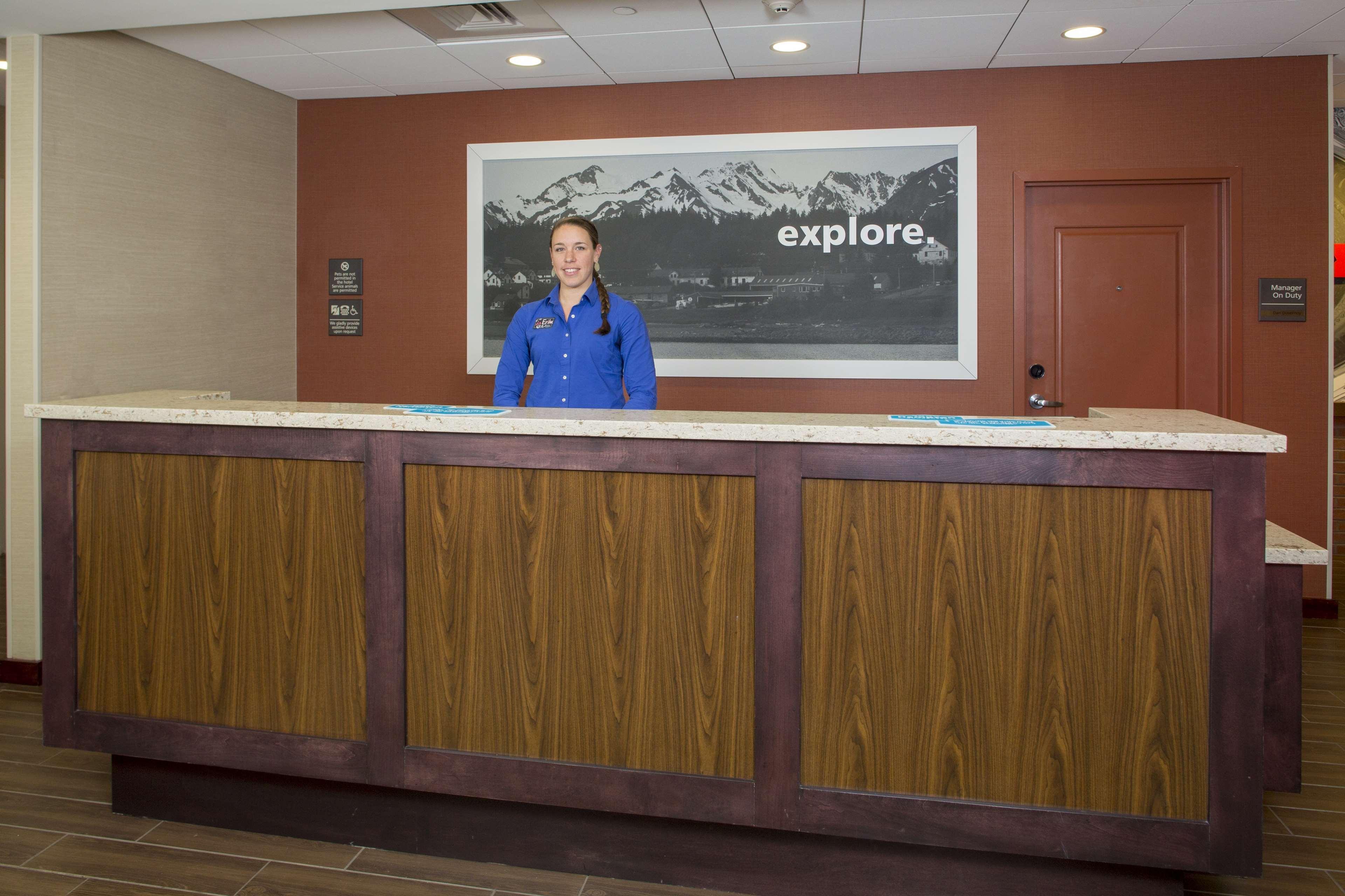Hampton Inn & Suites Manchester, Vt Exterior foto